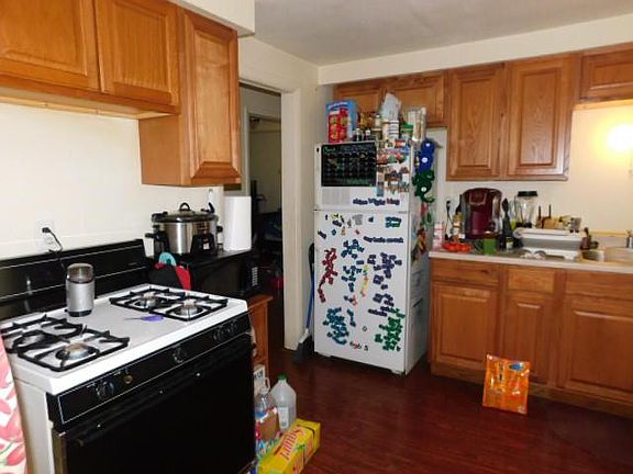 3rd image of 5736 N 37th St #5738
