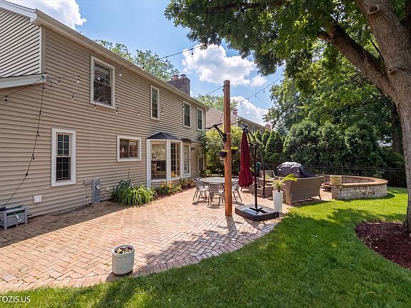 4th image of 2205 Riverlea Cir