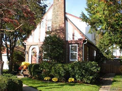 1st image of 9 Vincent St