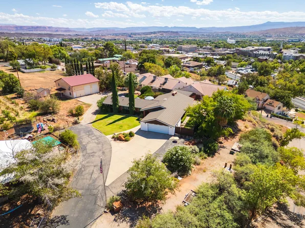 338 N 100th St W, Saint George, UT 84770