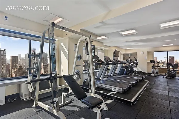 Rented by Corcoran | media 14