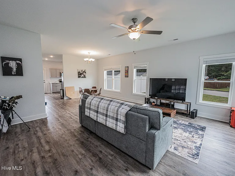 103 Crooked Run Dr — Photo 4