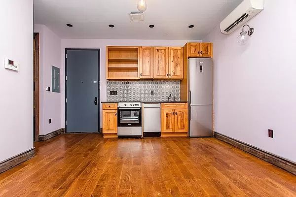 1st image of 311 Melrose St #4AB