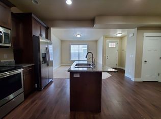 1613 Calais Villas #22, West Jordan, UT 84084