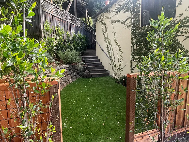 301 Alameda De Las Pulgas #A — Photo 28