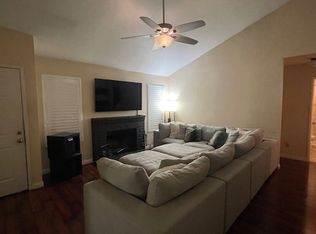 9101 Newhall Dr APT 6, Sacramento, CA 95826