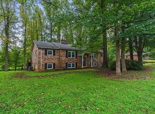 1045 Rector Ln, Mc Lean, VA 22102