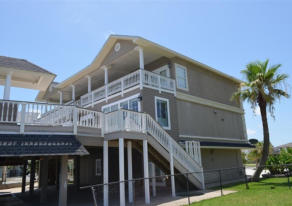 534 Paradise Dr, Tiki Island, TX 77554 MLS 23265578 Zillow
