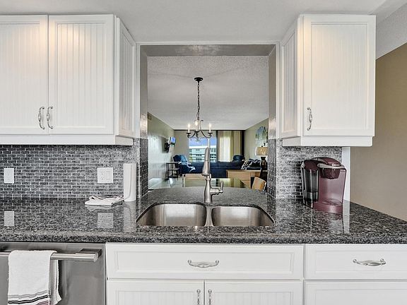 5th image of 2504 Antigua Terrace #G4