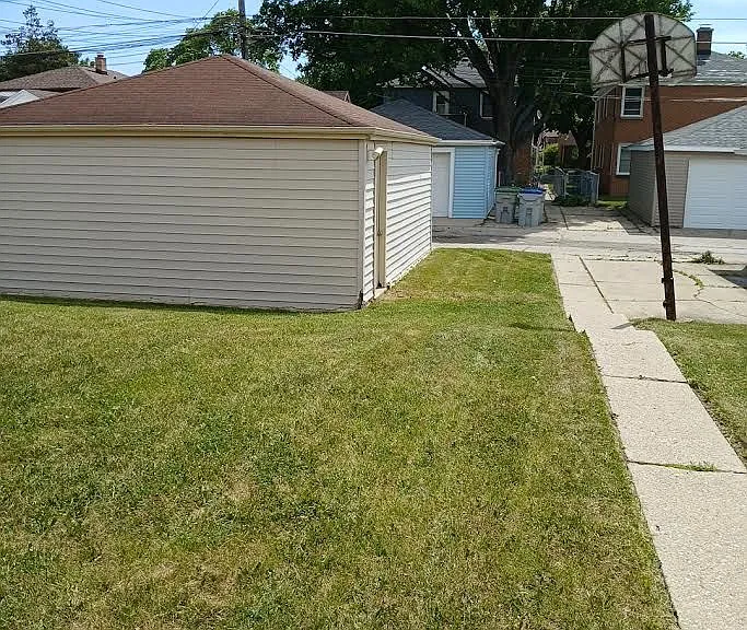 3606-3608 N 85th St #3608 — Photo 23