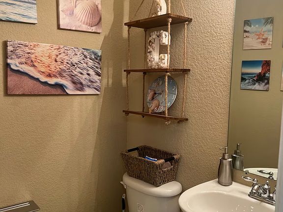 3rd image of 6659 Leaning Oaks St #75241