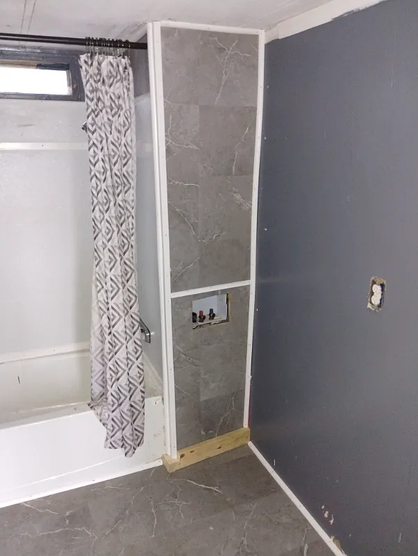 Spacious 3 Bed/1.5 Bath Unit in Lake Butler, FL - Available 09/01 - $1300/mo — Photo 4