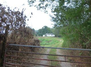 275 Redwood Dr, Harriman, TN 37748