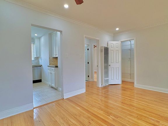 2nd image of 3166 S Barrington Ave APT 203