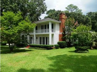 1405 Oak Tree Ct, Mobile, AL 36609