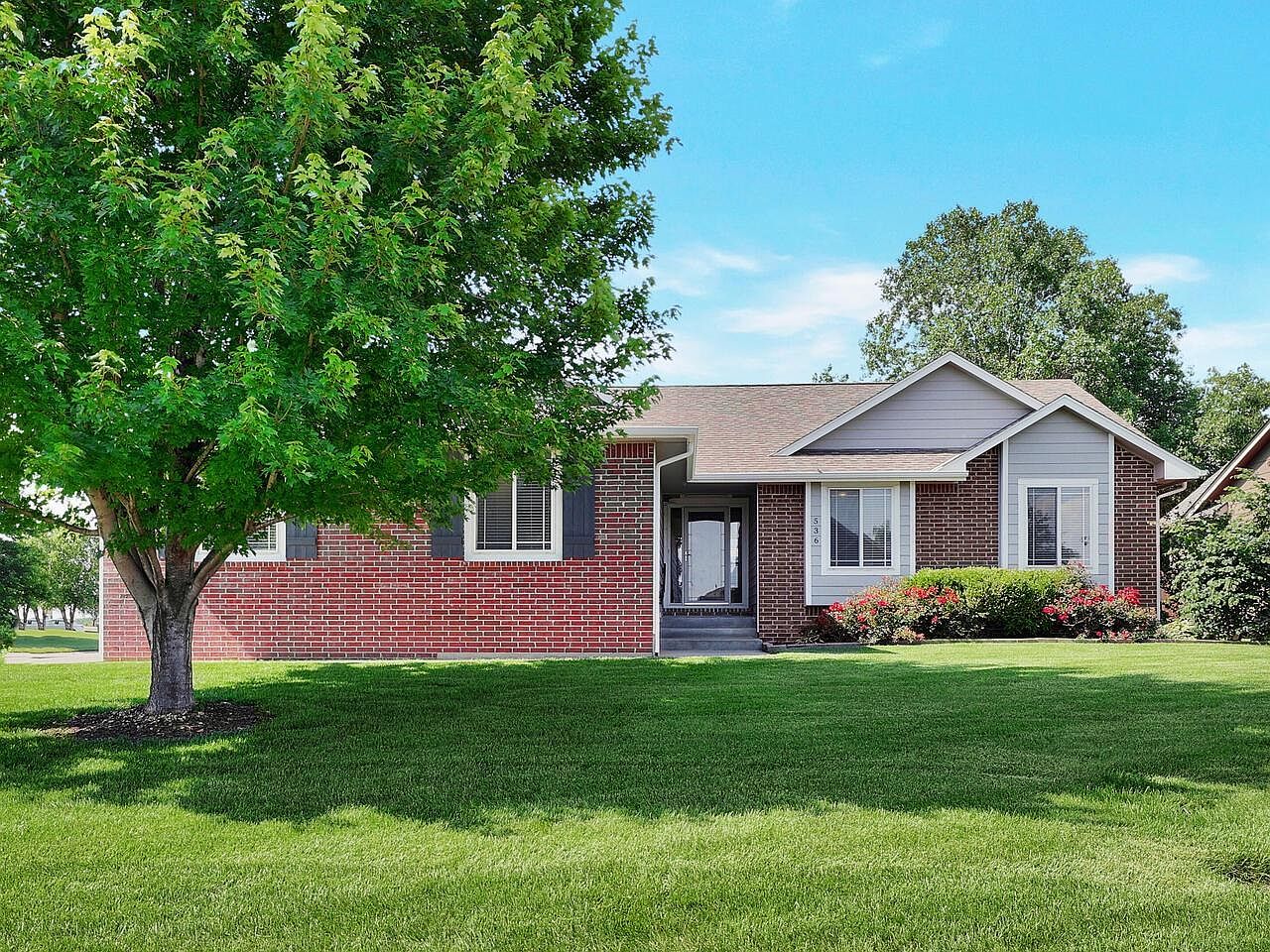 536 E Rolling View Dr, Park City, KS 67147 Zillow