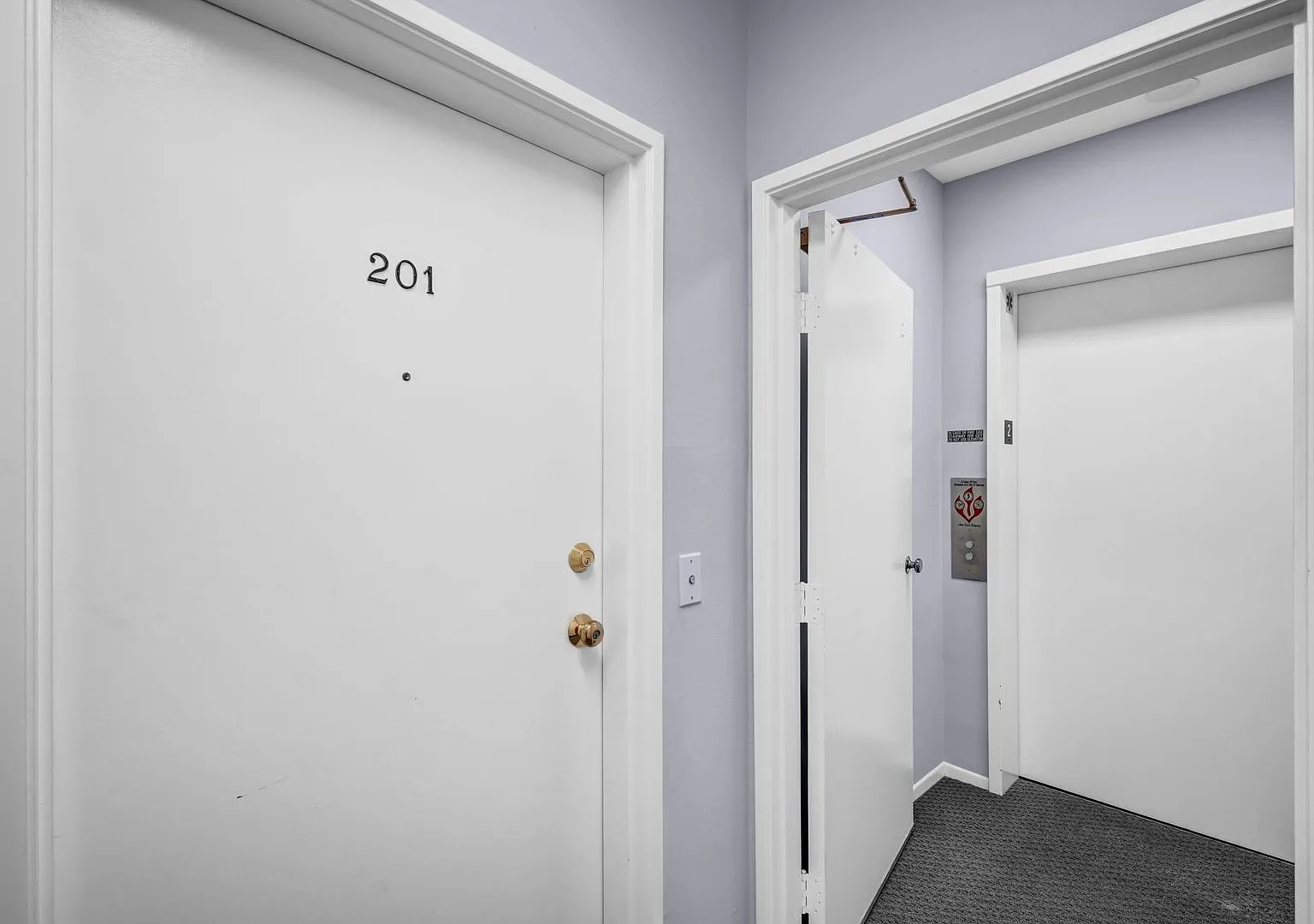 Prime Westwood Location! — Photo 1