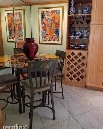 3rd image of 1006R NE 203rd Ln