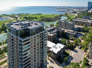 1522 N Prospect Ave UNIT 901, Milwaukee, WI 53202