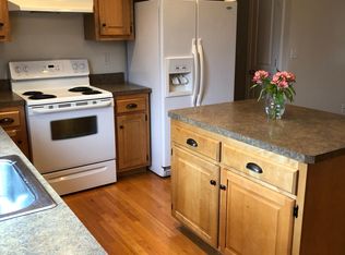 1 Mill Rd, North Branford, CT 06471