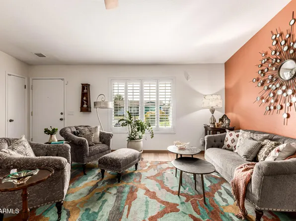 806 W BROOKS Street, Chandler, AZ 85225