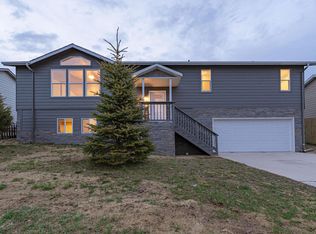 4307 Tanner Dr, Gillette, WY 82718
