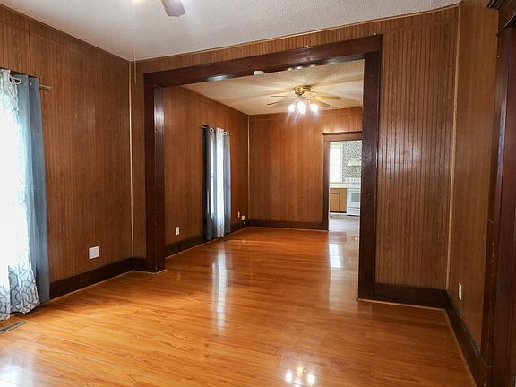 5th image of 19 Exchange St
