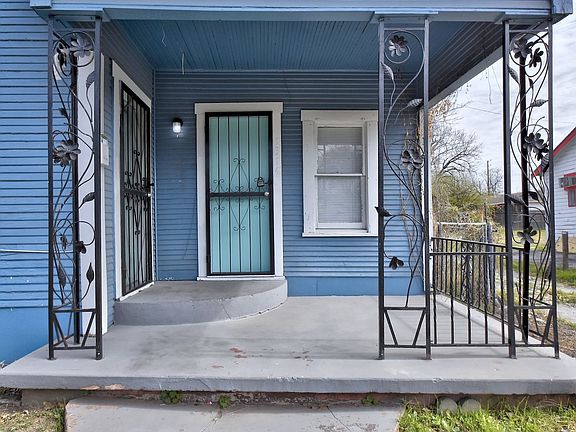 3rd image of 1314 N Sabinas St