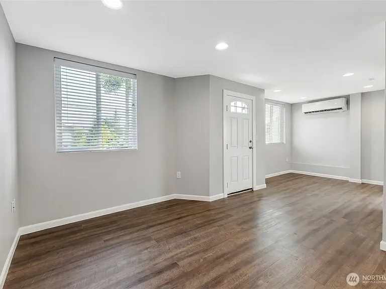 1102 N Sheridan Ave #A — Photo 5