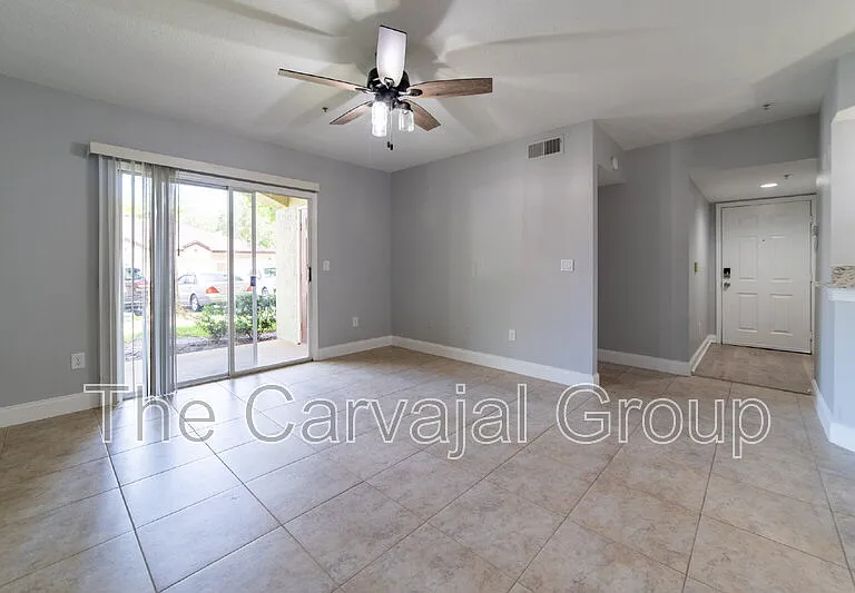 725 Crest Pines Dr #417 — Photo 4