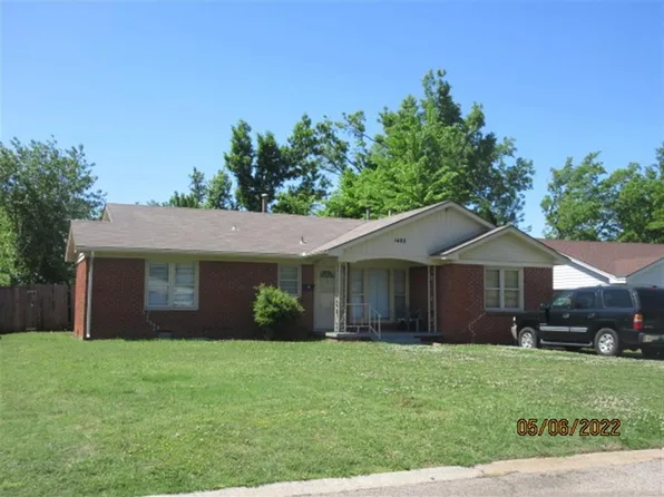 1402 Carlisle Ct, Oklahoma City, OK 73120