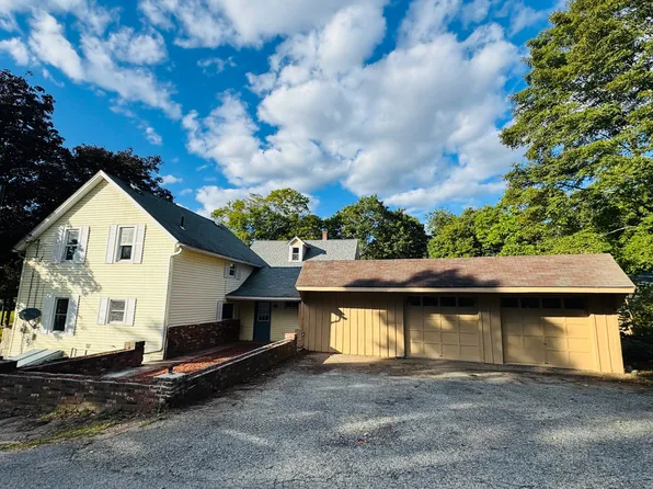 46 Water Street, Plainfield, CT 06332