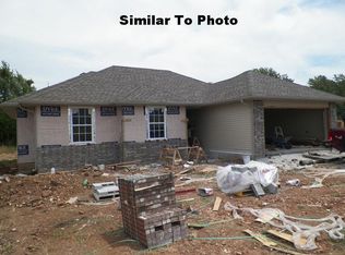 3334 S Cottage Ave, Springfield, MO 65807