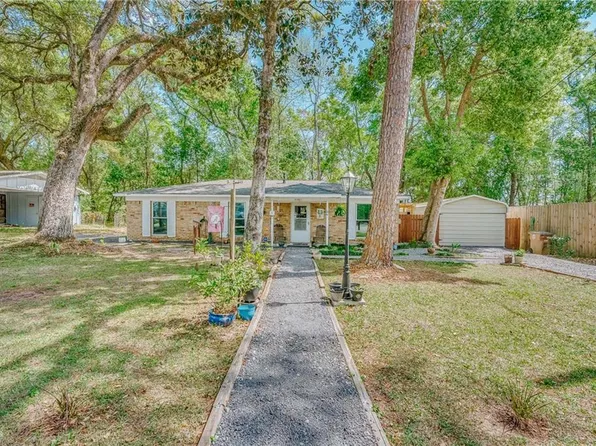 2381 Willowdale St, Mobile, AL 36605