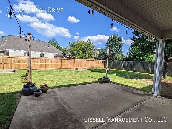 5th image of 713 Savannah Dr