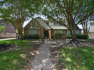 19711 Sweet Forest Ln, Humble, TX 77346