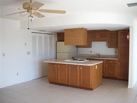 5th image of 1328 Carlton Ct APT 201