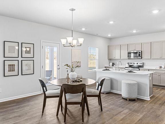 5th image of 1538 Salt Pond Way SW