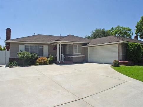 1st image of 16208 Shady Valley Ln