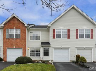3 Ardmore Pl, East Brunswick, NJ 08816