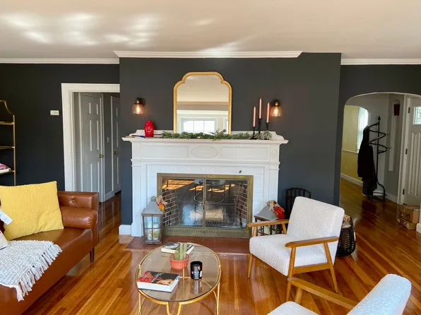 26 Courtney Ter, Lynn, MA 01904