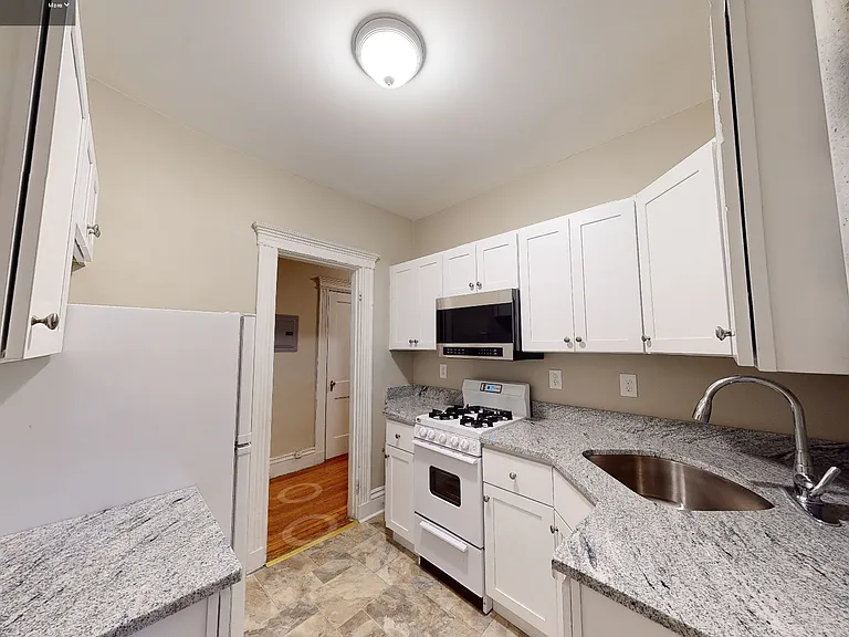 52 Charlesgate E — Photo 1