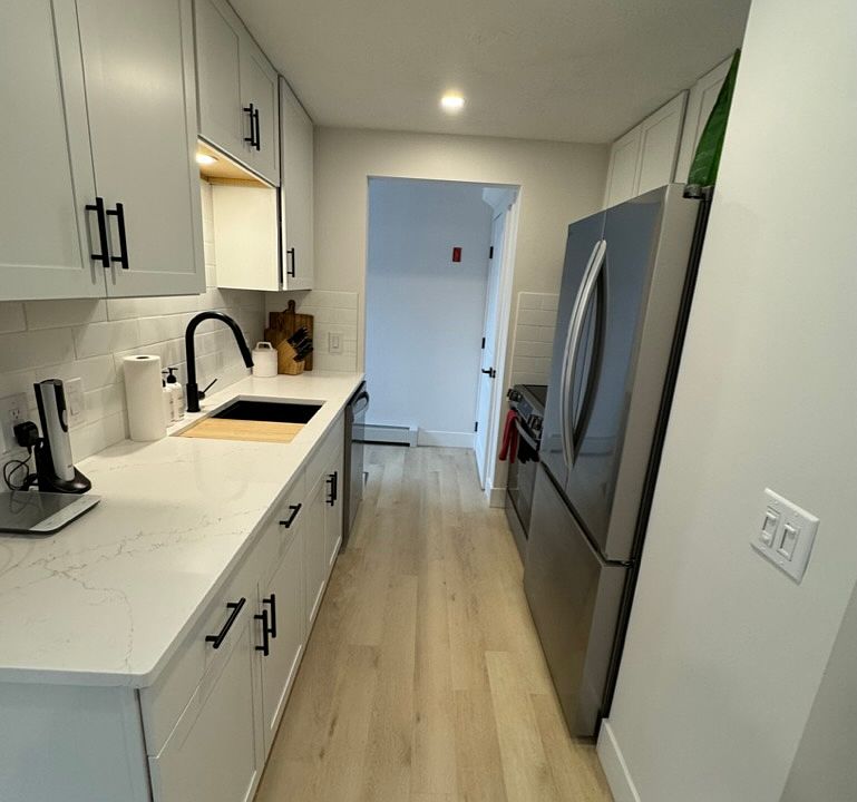 1st image of 918 Roger Williams Ave