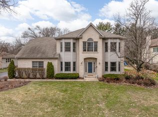 6208 Osage Ave, Downers Grove, IL 60516