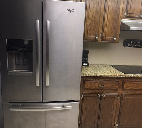 5th image of 2885 Poplar Dr