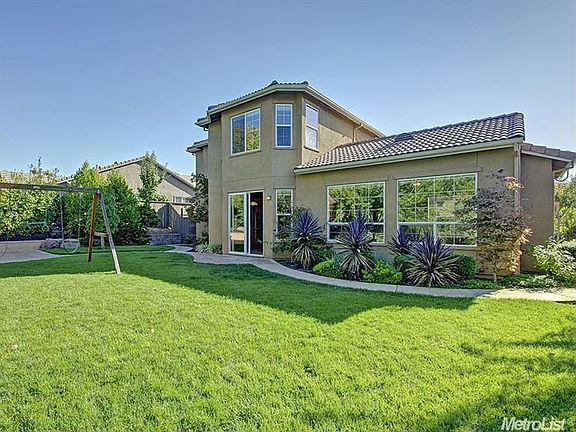 4th image of 2142 Beckett Dr