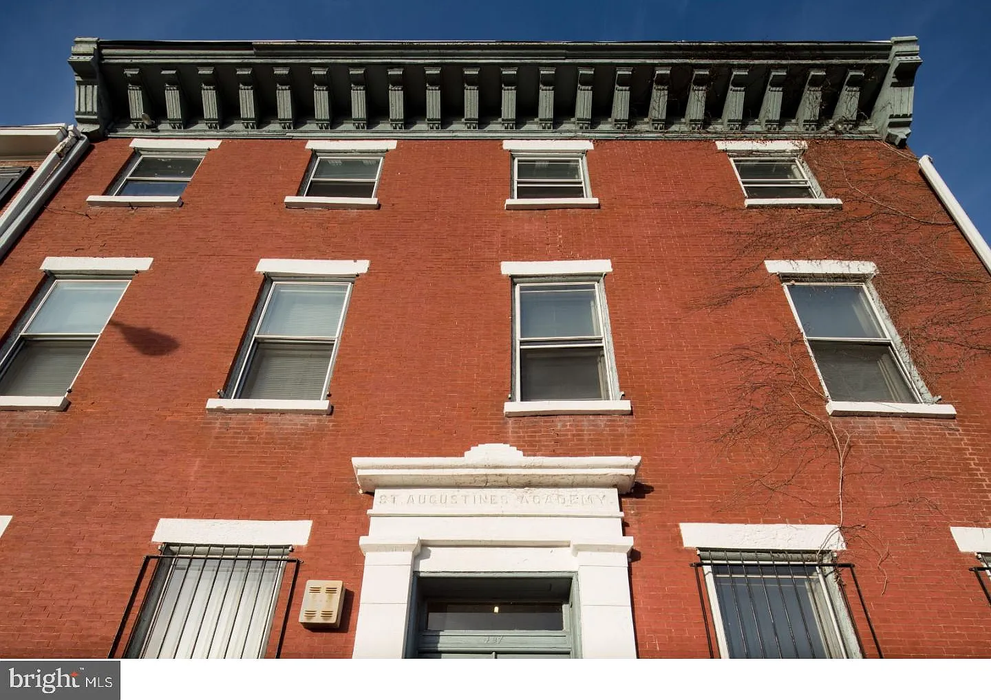 1 bed, 687 sqft, $1,545 — Photo 2