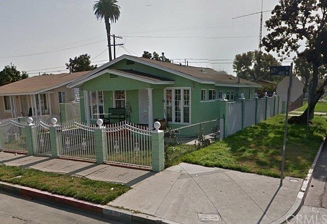 1st image of 1458 W 67th St