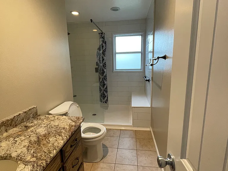 1461 Dawson Dr — Photo 4
