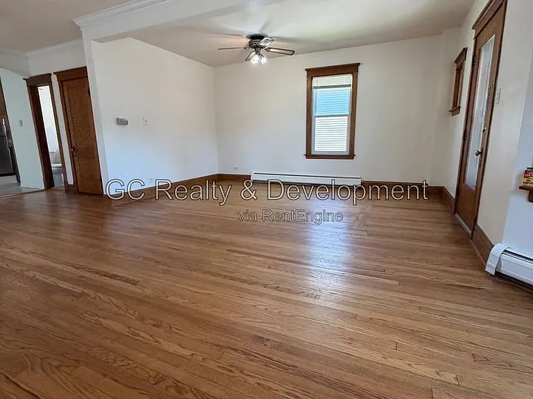 837 Thomas Ave #1 — Photo 5